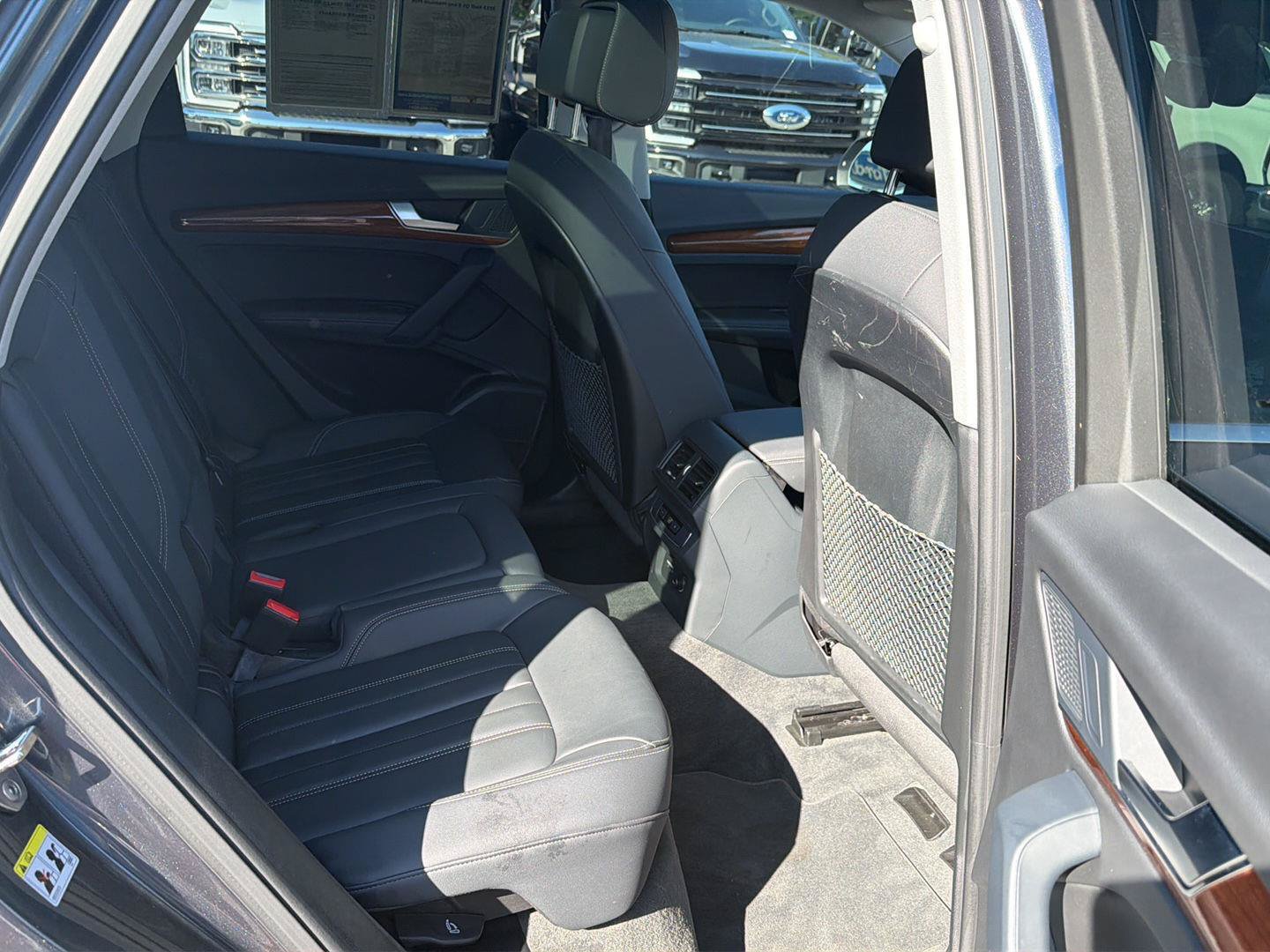 Used 2023 Audi Q5 2.0T Premium Plus w/ Premium Plus Package AWD/4WD image 12