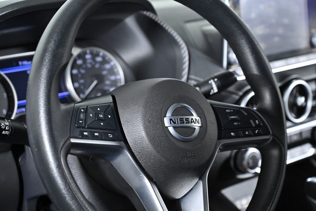 Certified 2023 Nissan Sentra SV FWD image 12
