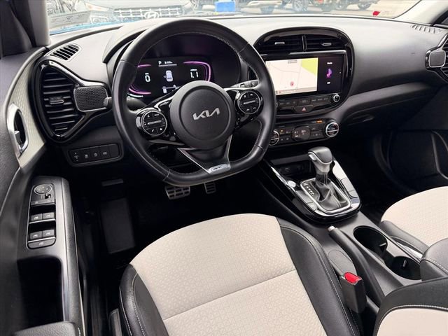 Certified 2023 Kia Soul GT-Line image 5