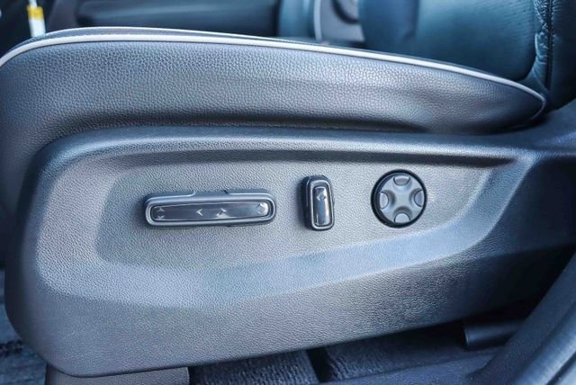 Used 2025 Honda Odyssey Elite image 22