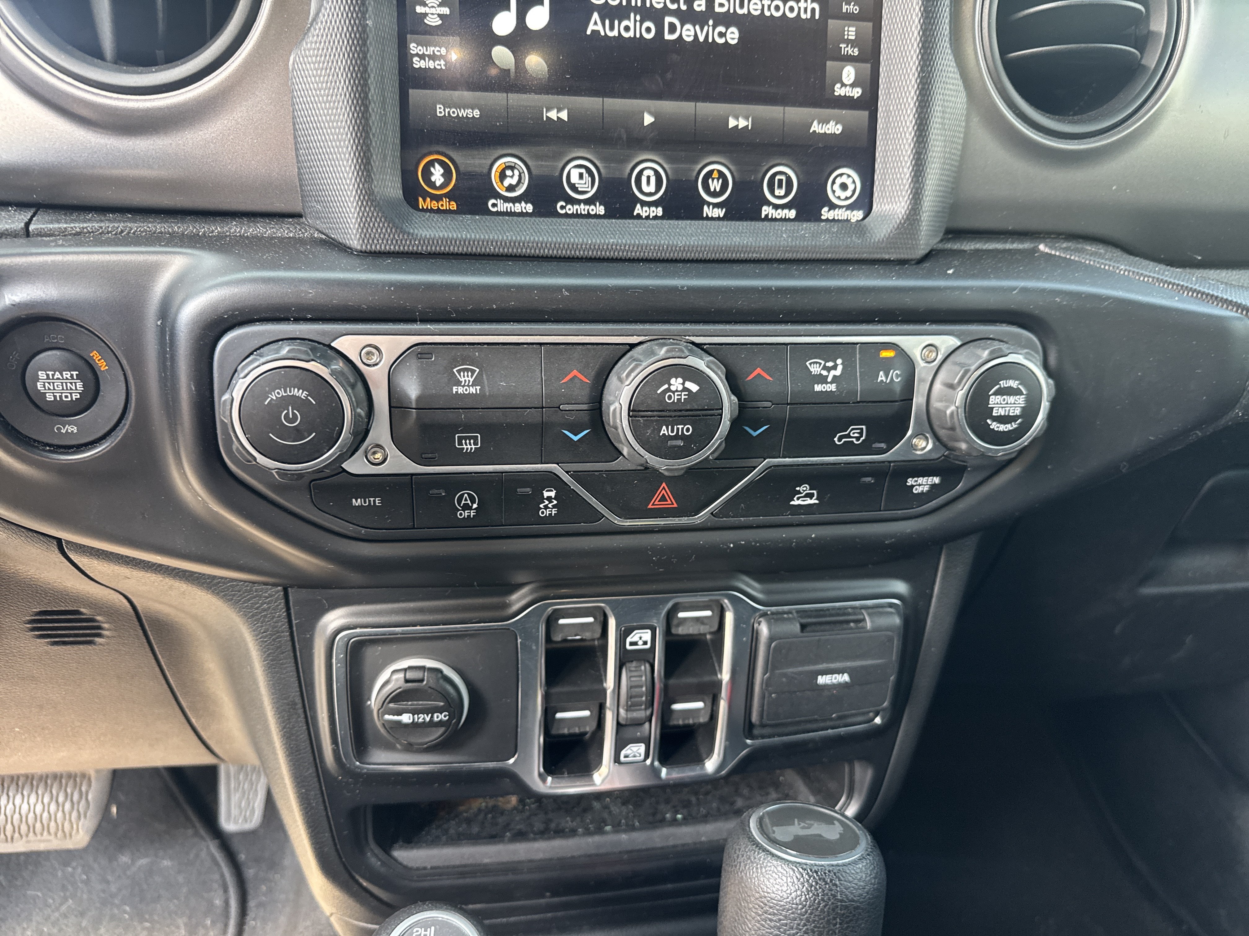 Used 2021 Jeep Wrangler Unlimited Sport w/ Sun And Sound Package AWD/4WD image 25