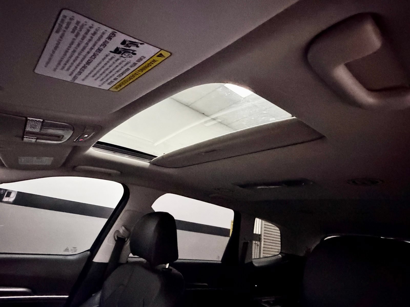 Used 2025 Kia Telluride S FWD image 25