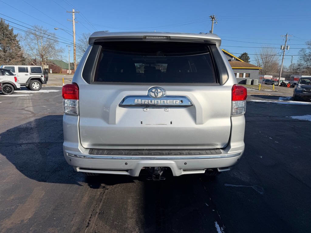 Used 2012 Toyota 4Runner SR5 image 9