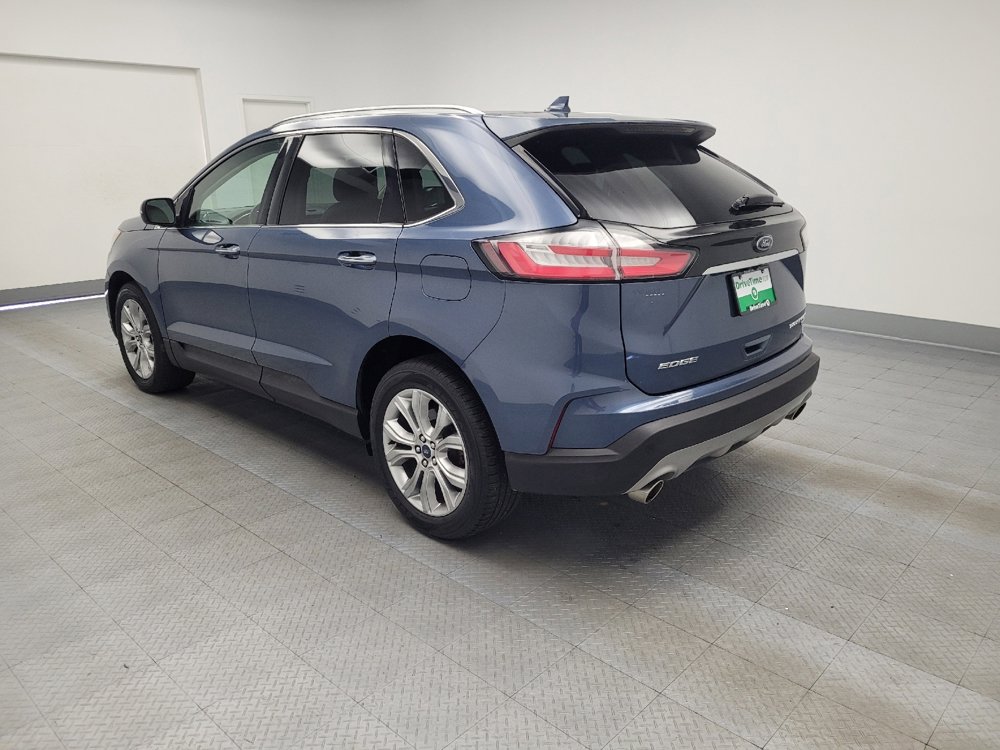 Used 2019 Ford Edge Titanium image 5