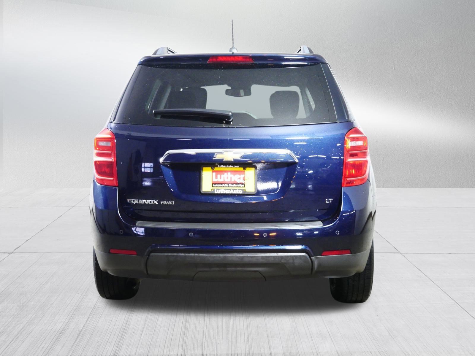 Used 2017 Chevrolet Equinox LT w/ Convenience Package image 6