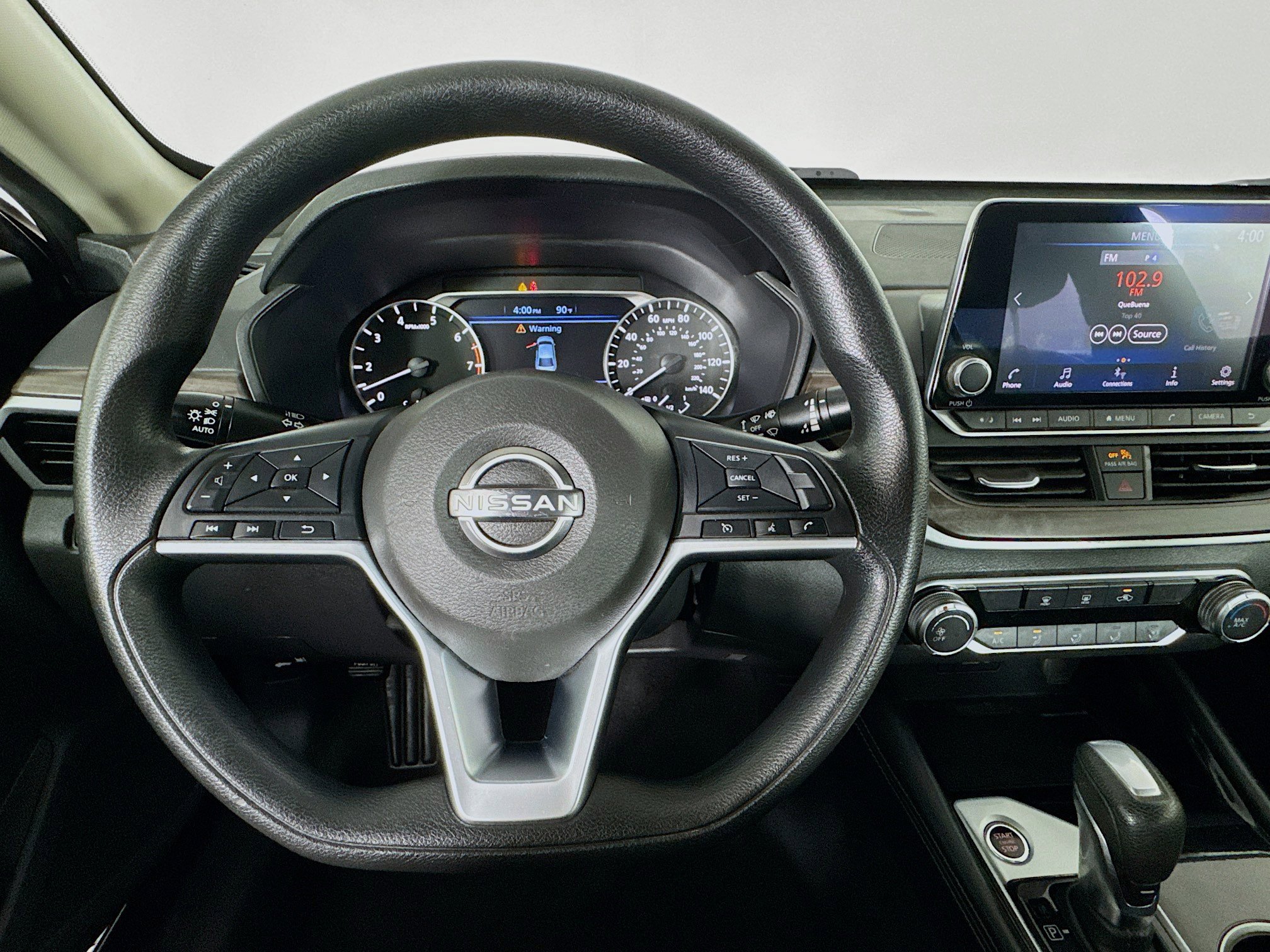 Used 2023 Nissan Altima 2.5 SV FWD image 11