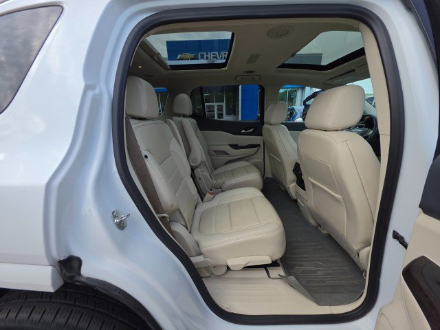 Used 2020 GMC Acadia Denali w/ Trailering Package AWD/4WD image 17