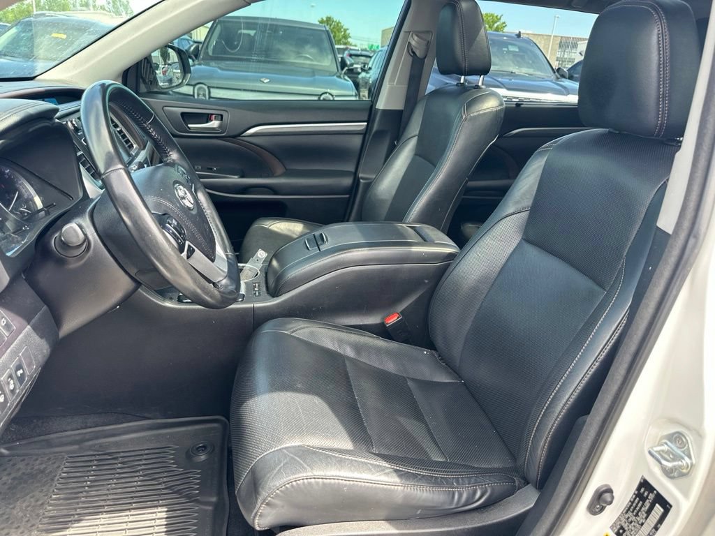 Used 2018 Toyota Highlander Limited Platinum w/ Protection Package #3 AWD/4WD image 17