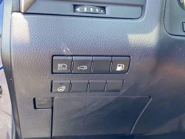 Used 2022 Lexus RX 450h AWD w/ Premium Package image 17