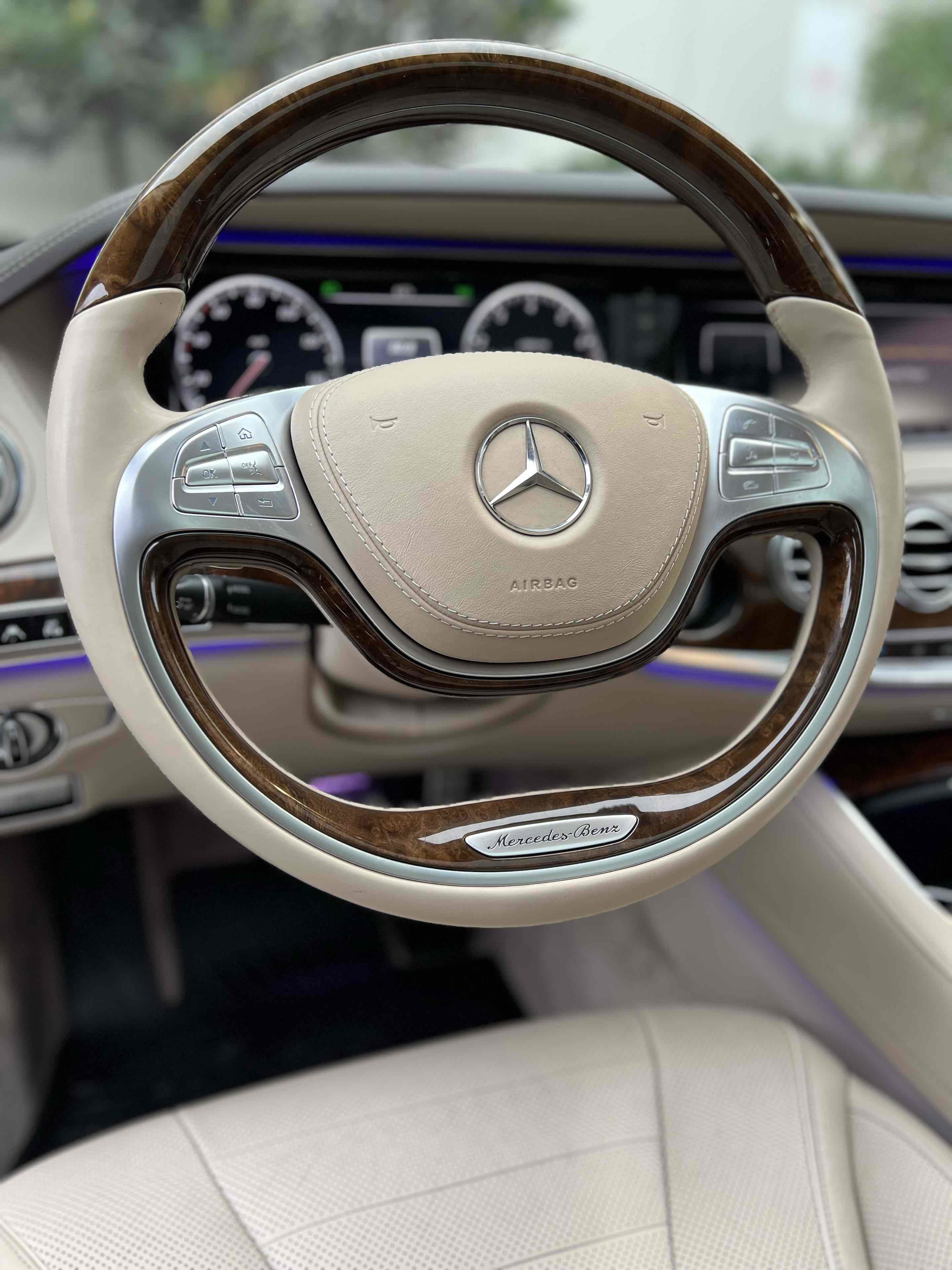 Used 2014 Mercedes-Benz S 550 Sedan image 32