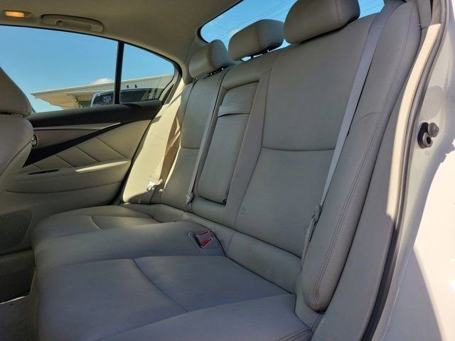 Used 2015 INFINITI Q50 Premium w/ Navigation Package image 20