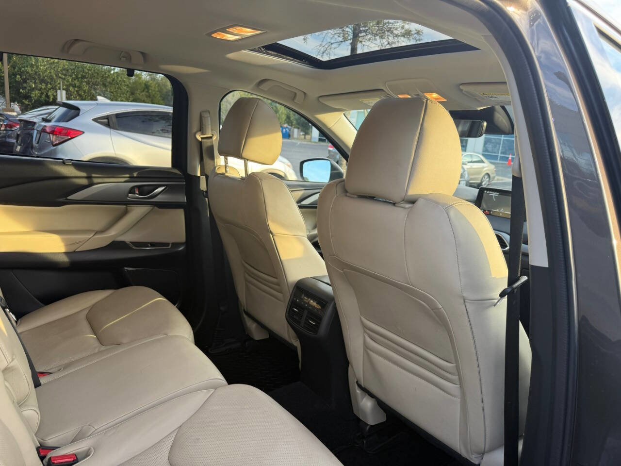 Used 2019 MAZDA CX-9 Touring w/ Touring Premium Package image 25