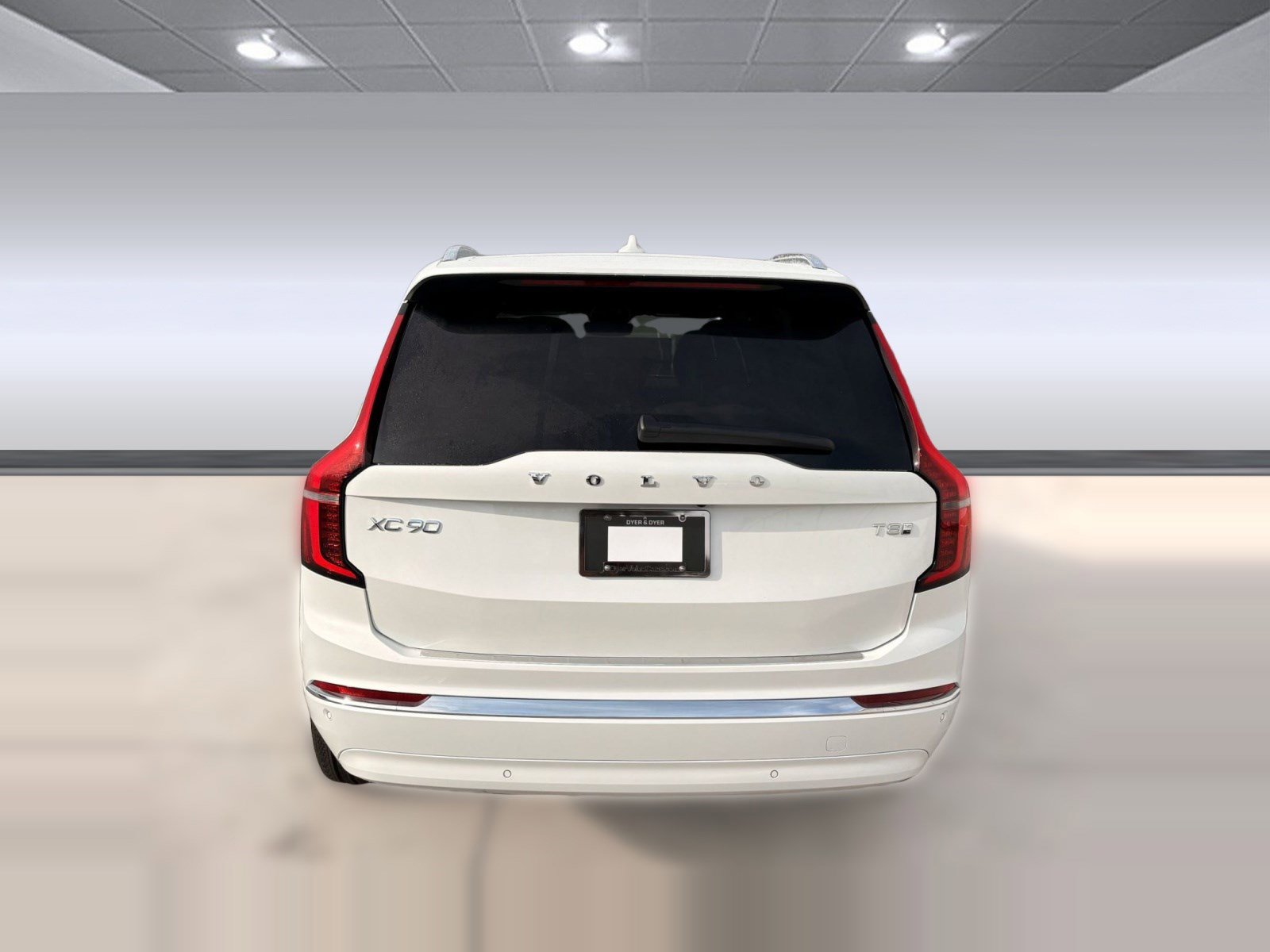 New 2026 Volvo XC90 T8 Plus w/ Protection Package Premier image 10