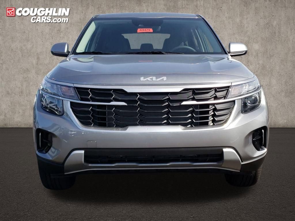 New 2026 Kia Seltos LX image 2