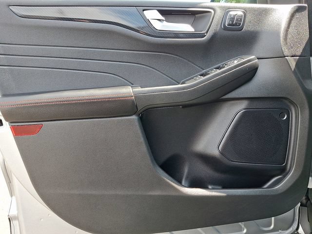 Certified 2023 Ford Escape ST-Line Elite AWD/4WD image 14