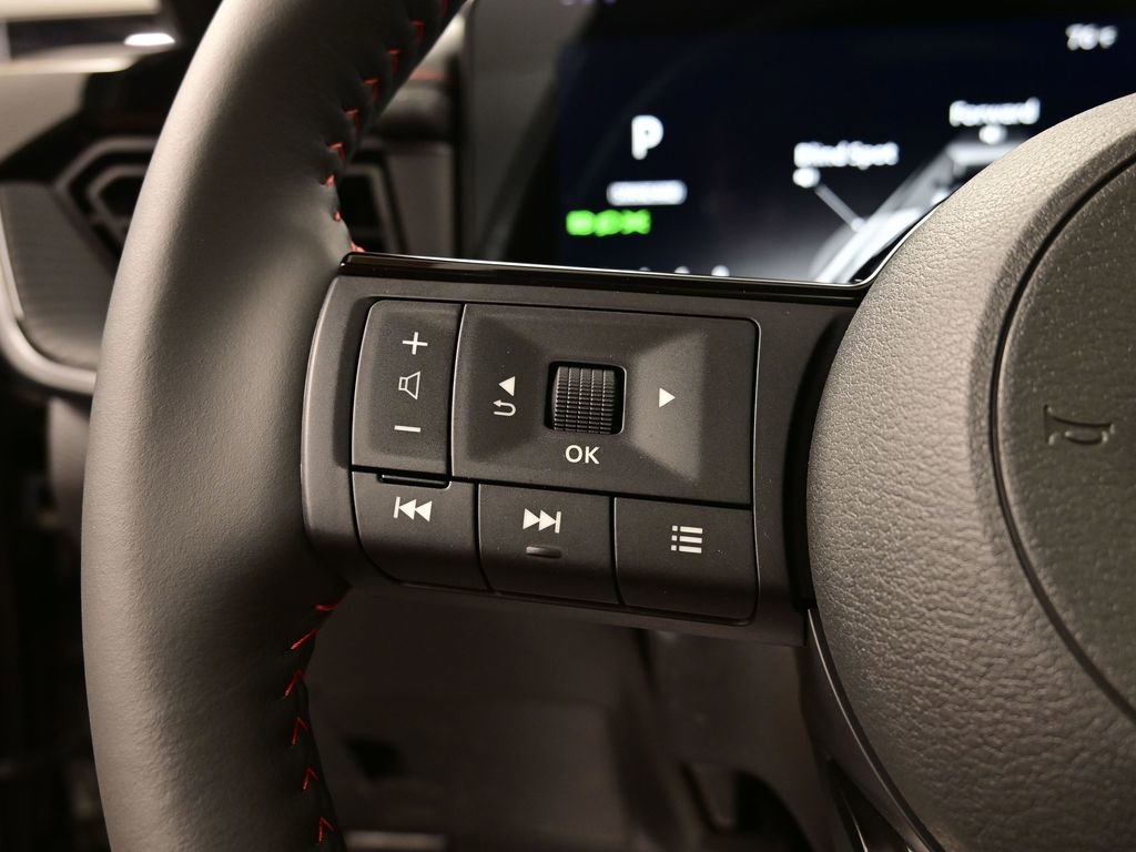 New 2026 Nissan Kicks SR w/ SR Premium Package image 6