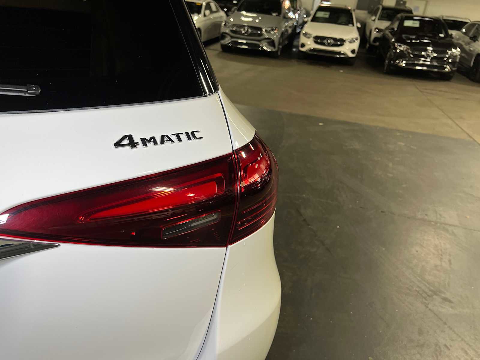 Used 2025 Mercedes-Benz GLE 450 4MATIC image 16