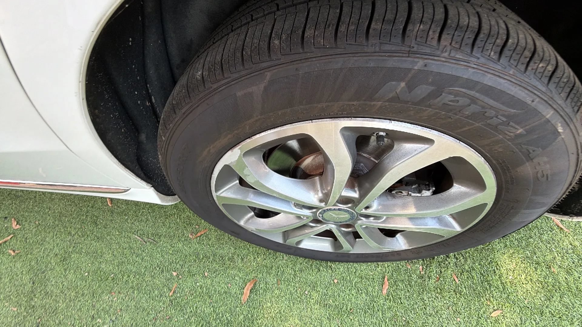 Used 2015 Mercedes-Benz C 300 4MATIC Sedan image 31