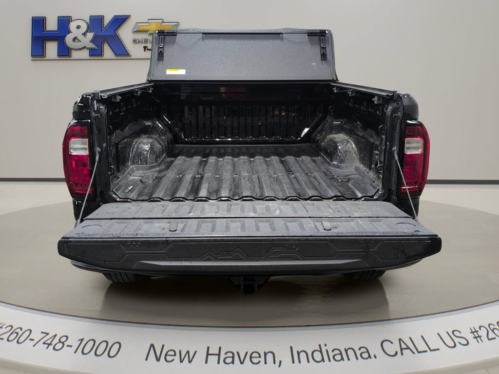 Used 2025 GMC Canyon AT4 w/ LPO, Off Road Lift Package AWD/4WD image 27