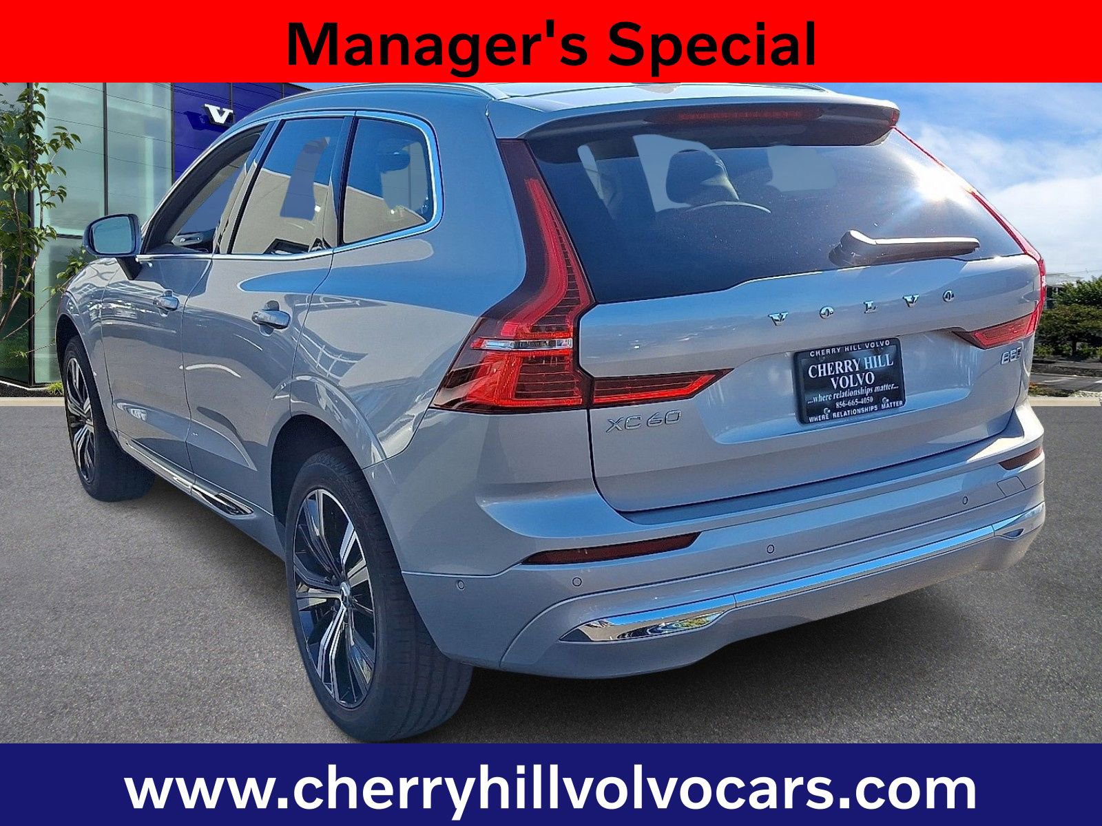 Certified 2023 Volvo XC60 B5 Plus w/ Climate Package image 4