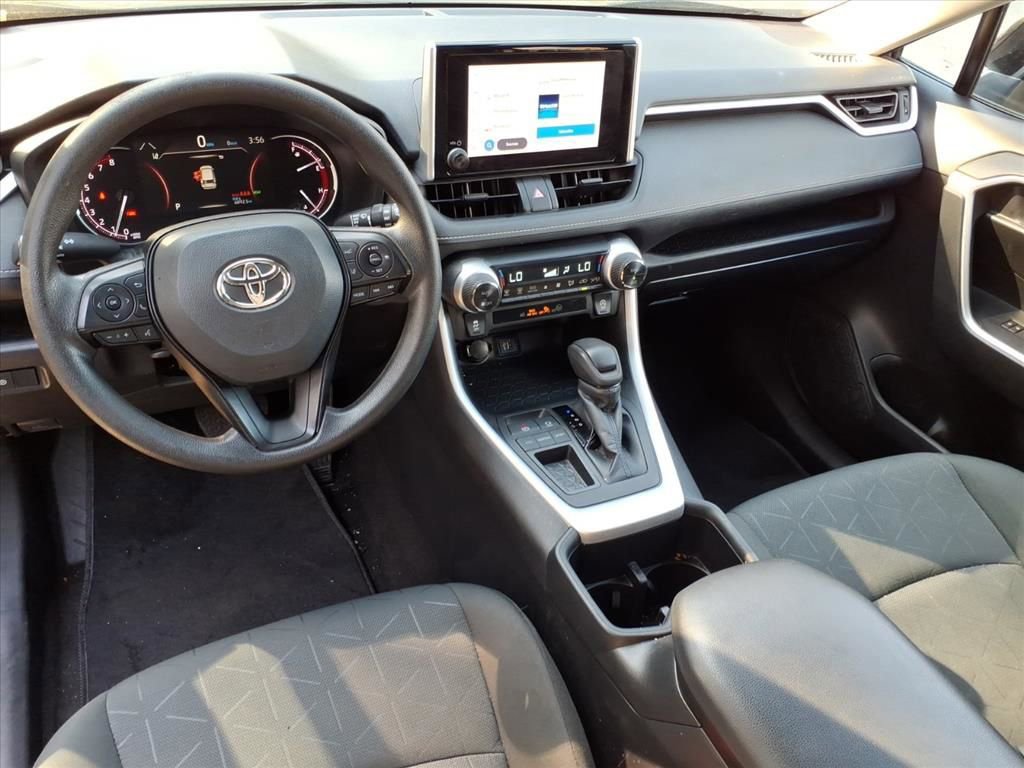 Used 2024 Toyota RAV4 XLE image 22