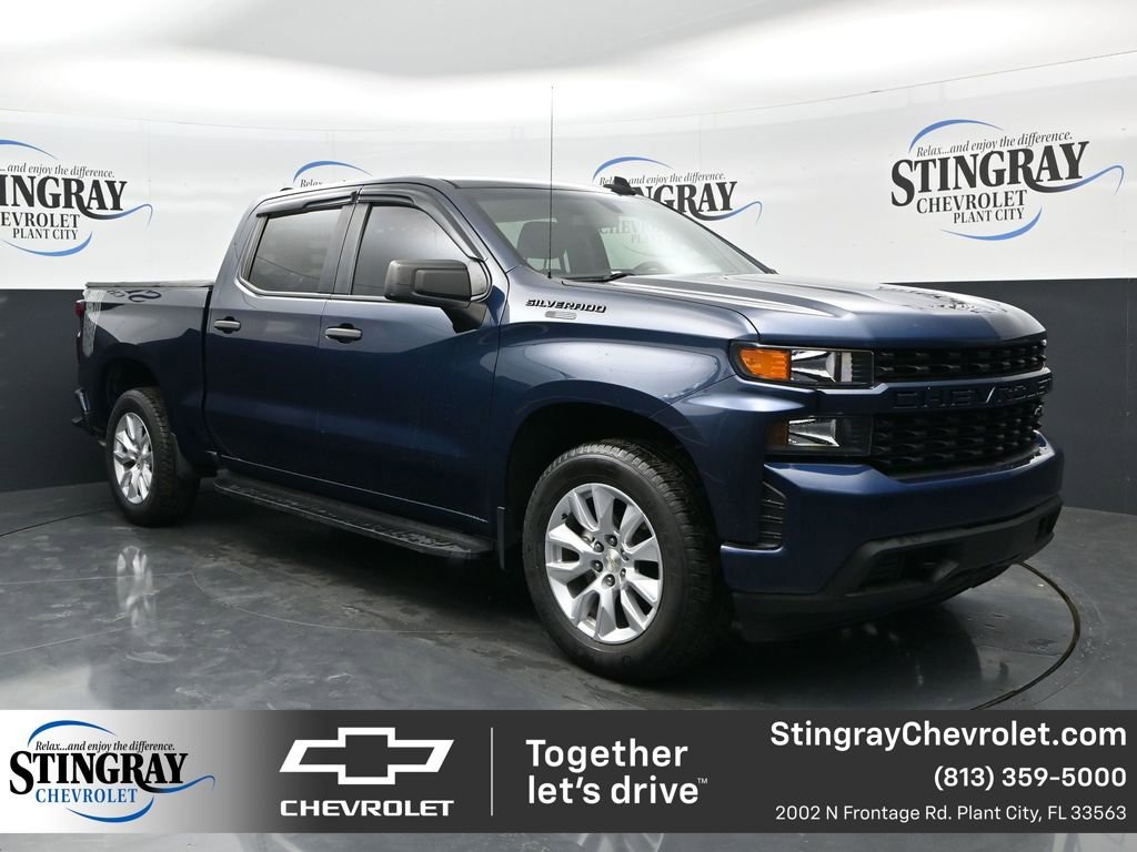 Used 2022 Chevrolet Silverado 1500 Custom w/ LPO, Dark Essentials Package RWD image 1