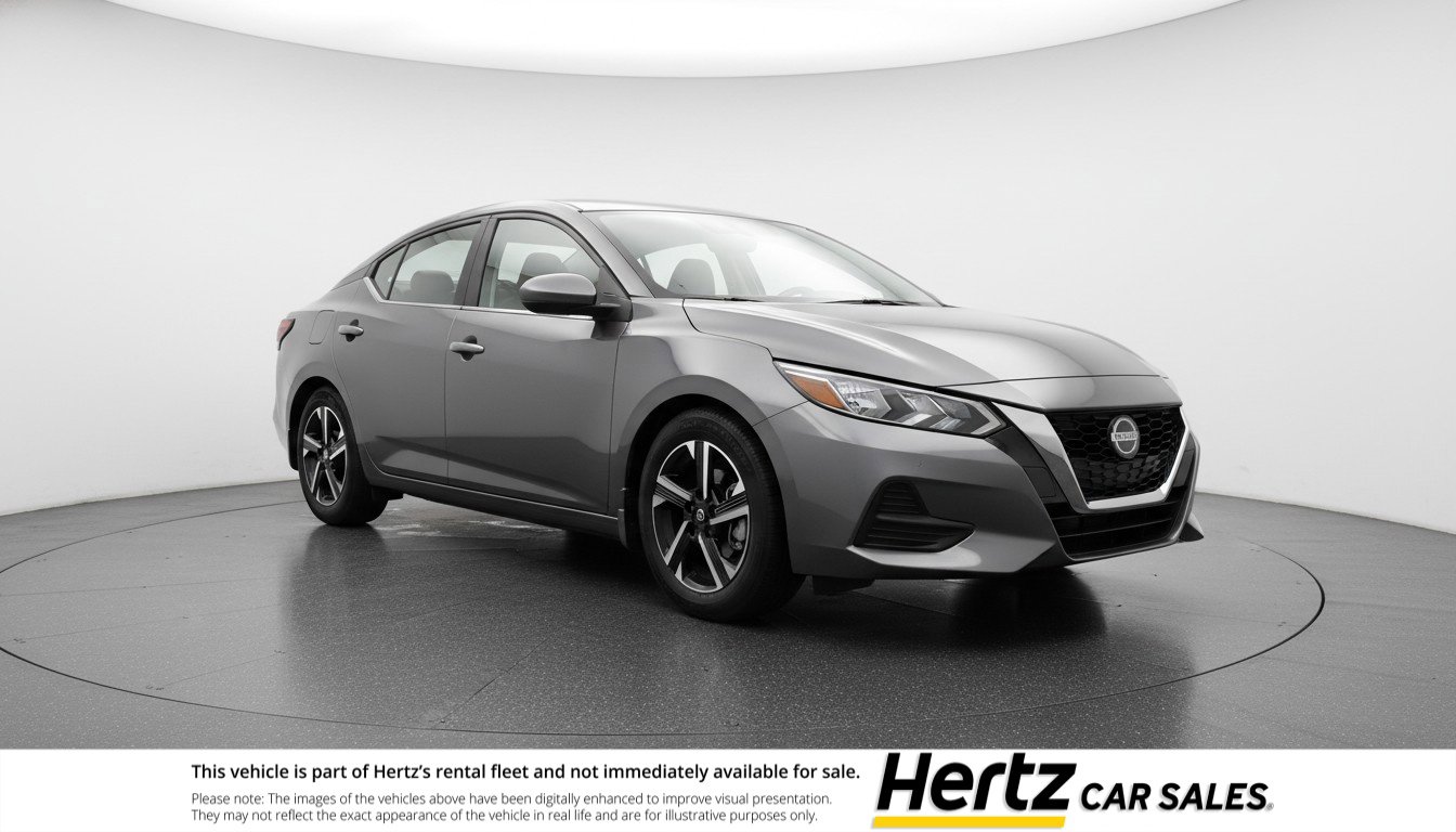 Used 2025 Nissan Sentra SV FWD image 1