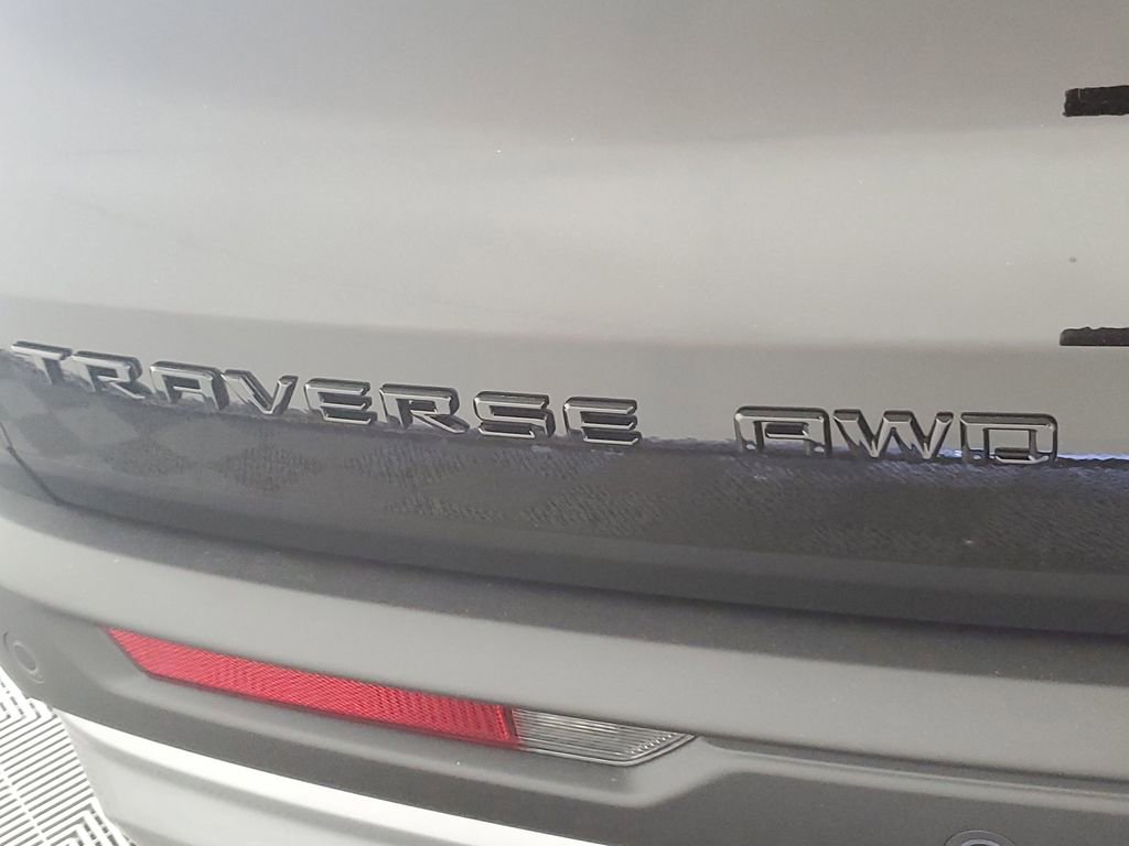 New 2026 Chevrolet Traverse Z71 image 32