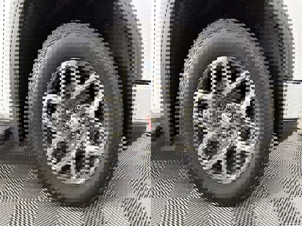 New 2026 GMC Sierra 1500 SLT w/ SLT Premium Plus Package AWD/4WD image 19