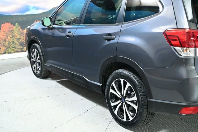Used 2023 Subaru Forester Limited w/ Popular Package #2 AWD/4WD image 8