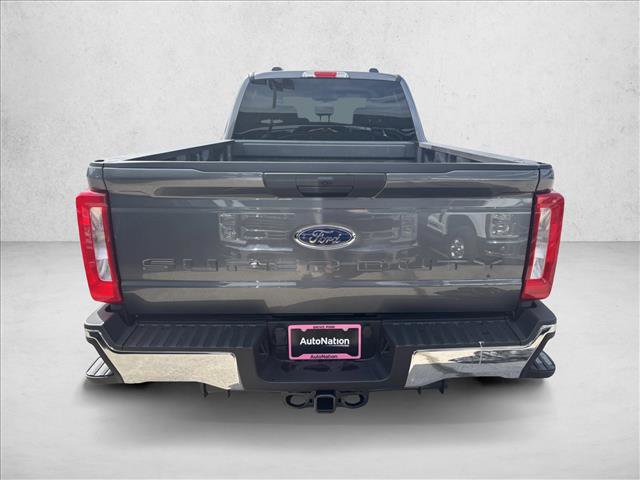 New 2026 Ford F250 XLT w/ FX4 Off-Road Package image 4