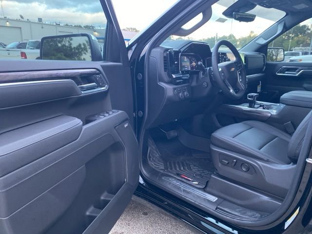 New 2026 Chevrolet Silverado 1500 LTZ w/ LTZ Premium Package image 8