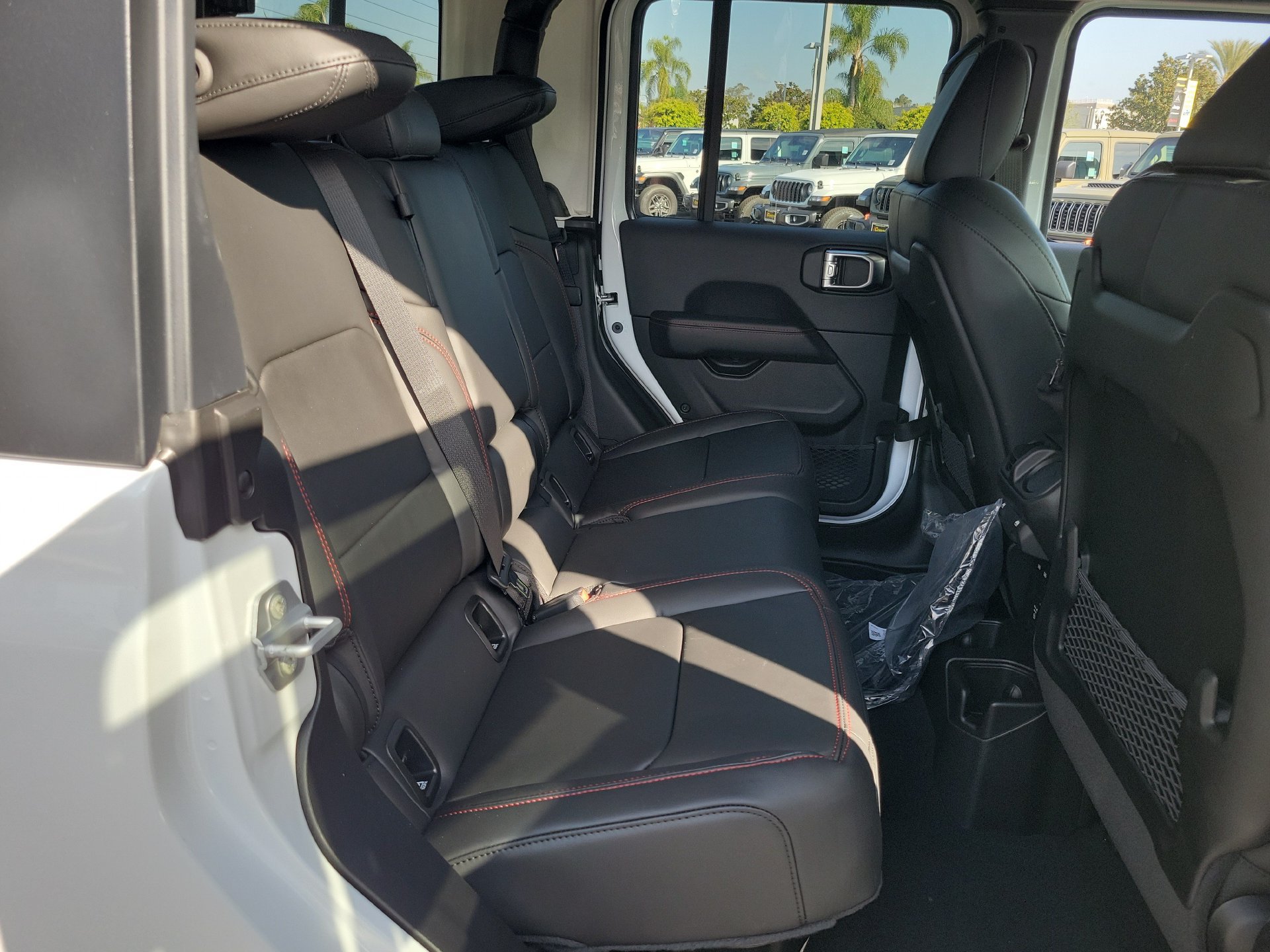 New 2026 Jeep Gladiator Rubicon AWD/4WD image 17