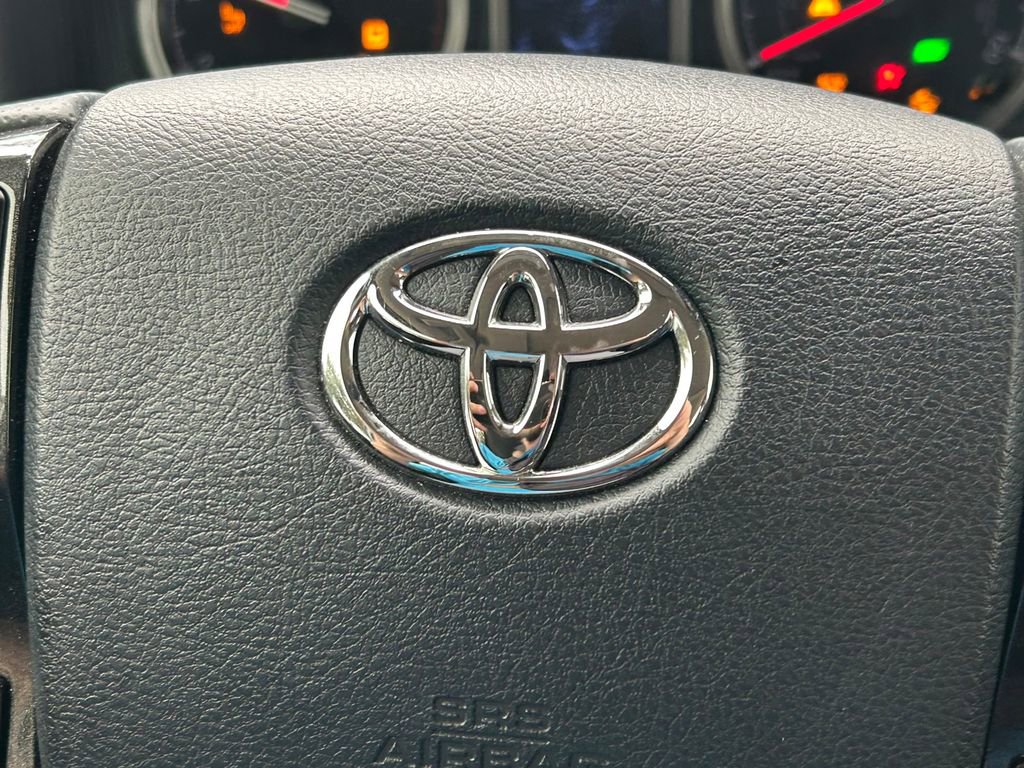 Used 2023 Toyota 4Runner TRD Pro AWD/4WD image 39