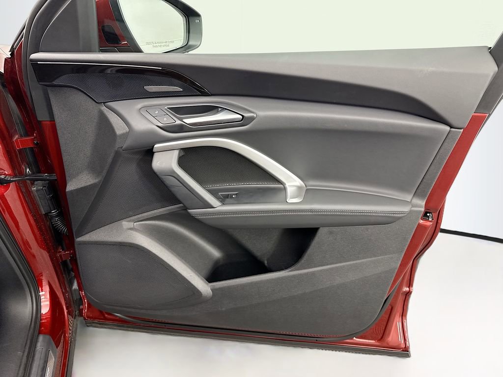 Certified 2025 Audi Q5 Premium Plus w/ Premium Plus image 25