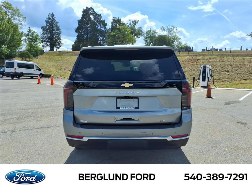 Used 2025 Chevrolet Tahoe LT AWD/4WD image 6