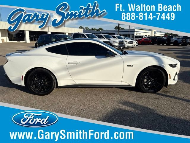 Used 2025 Ford Mustang GT Premium RWD image 1