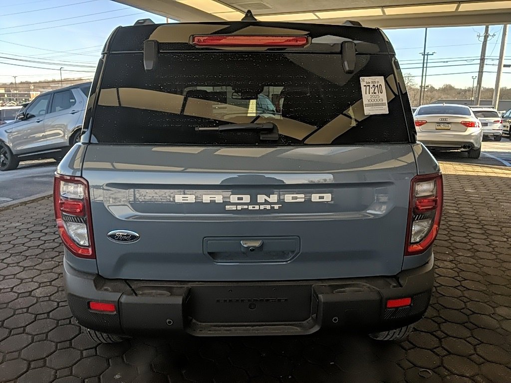 Used 2025 Ford Bronco Sport Outer Banks image 6