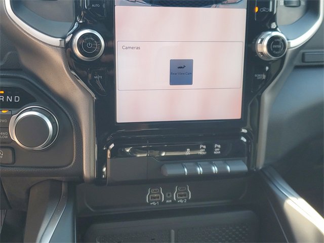New 2026 RAM 1500 4x4 Crew Cab image 28