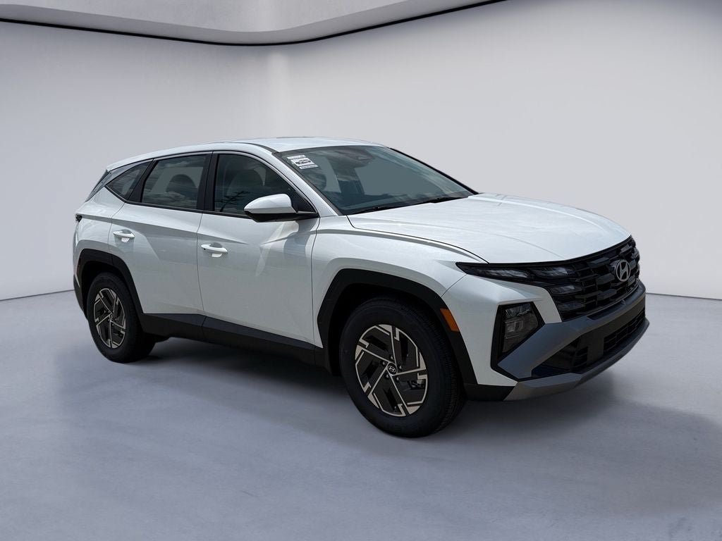 New 2026 Hyundai Tucson Blue SE FWD image 7