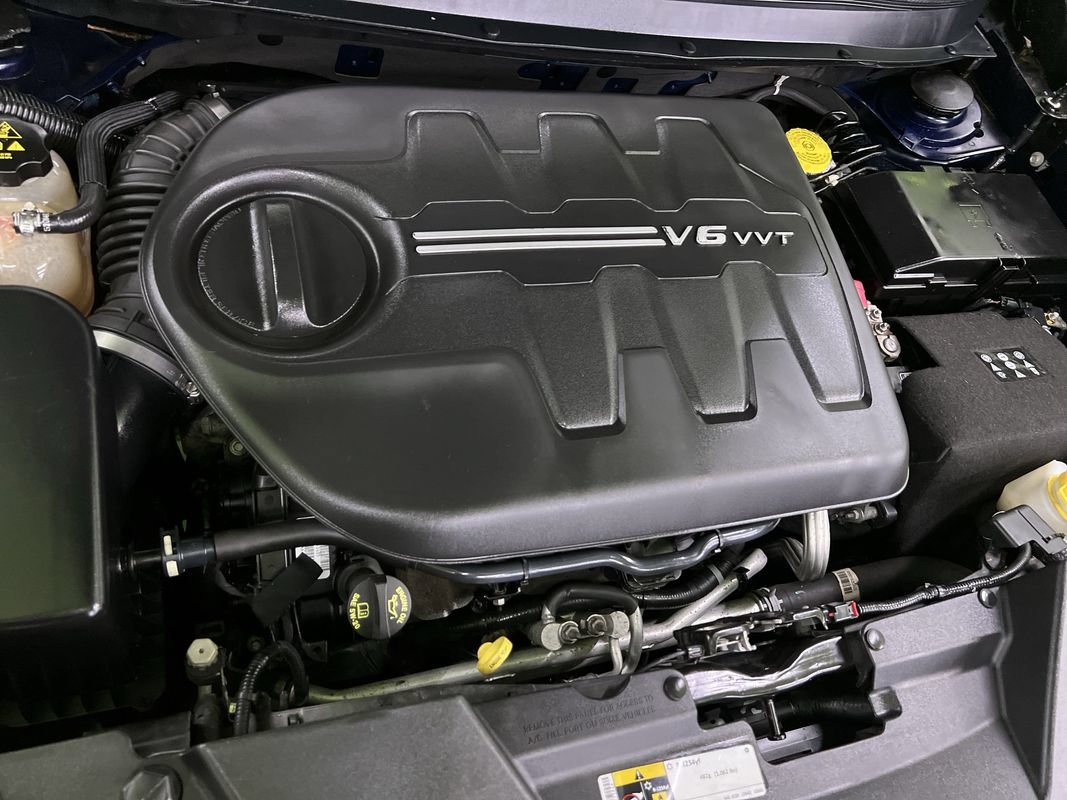 Used 2015 Jeep Cherokee Limited AWD/4WD image 31