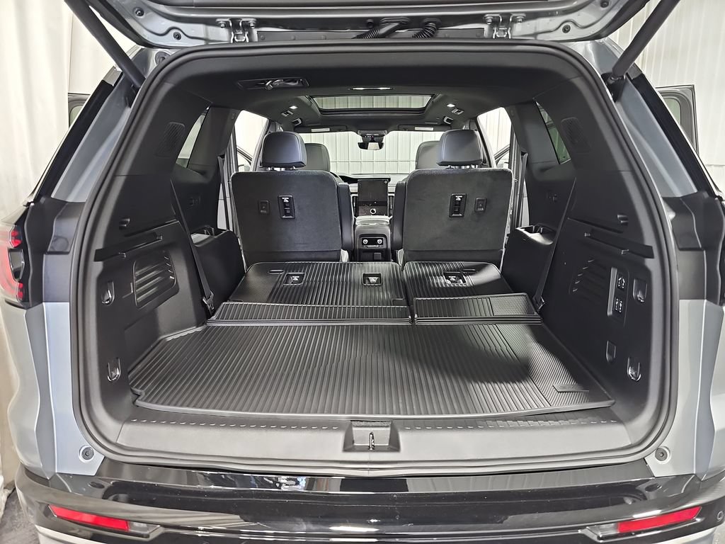 New 2027 GMC Acadia Denali w/ LPO, Floor Liner Package AWD/4WD image 14