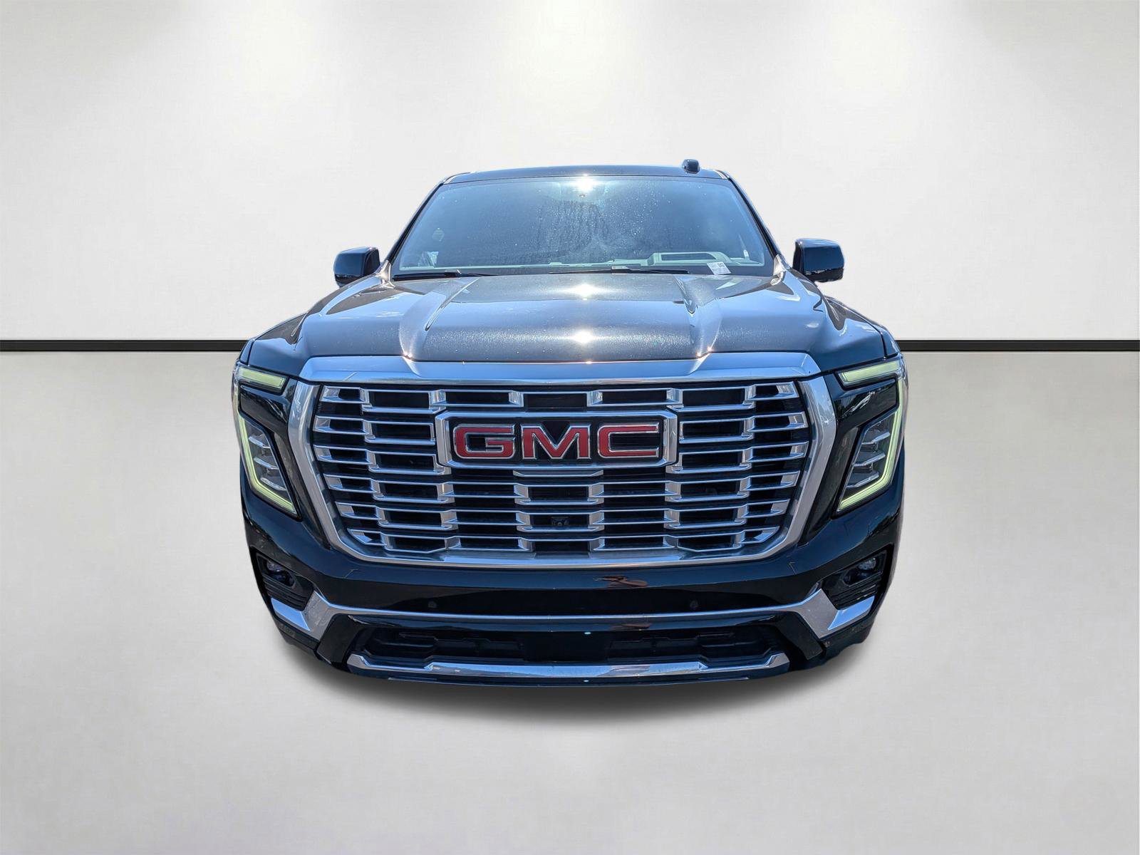 Used 2025 GMC Yukon Denali AWD/4WD image 10