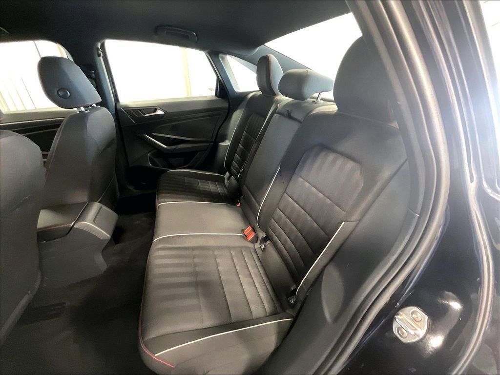 Used 2019 Volkswagen Jetta GLI FWD image 15