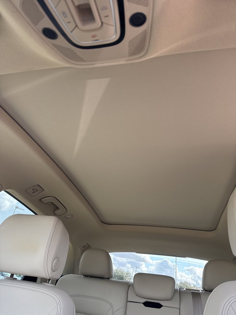 Used 2023 Audi Q5 2.0T Premium w/ Convenience Package image 9