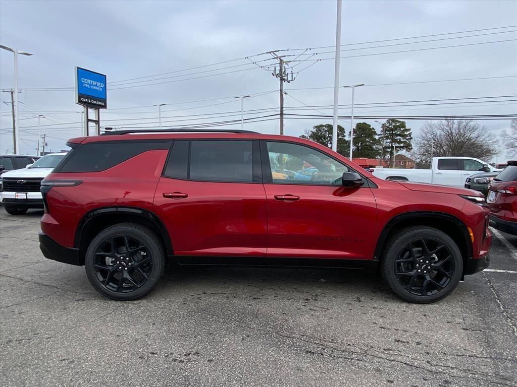 New 2026 Chevrolet Traverse RS w/ LPO, Floor Liner Package image 2