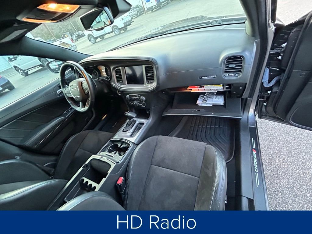 Used 2023 Dodge Charger R/T w/ Plus Group image 25