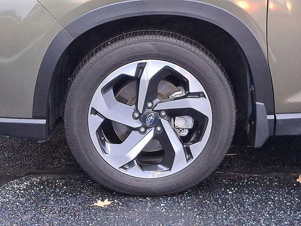 Used 2022 Subaru Forester Touring w/ Popular Package #2 image 8