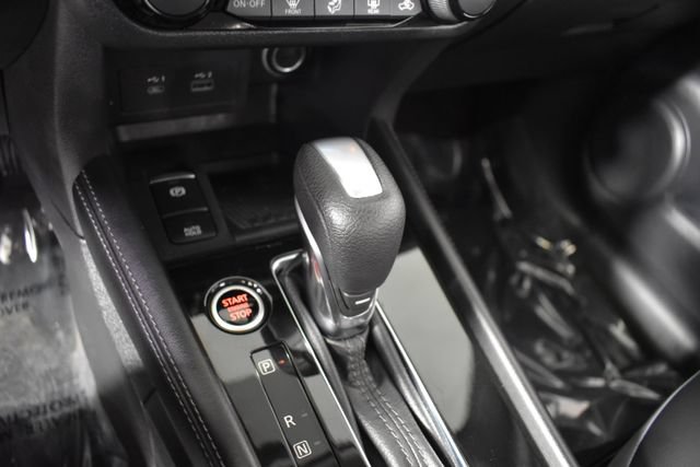 Certified 2023 Nissan Kicks SR w/ SR Premium Package FWD image 18