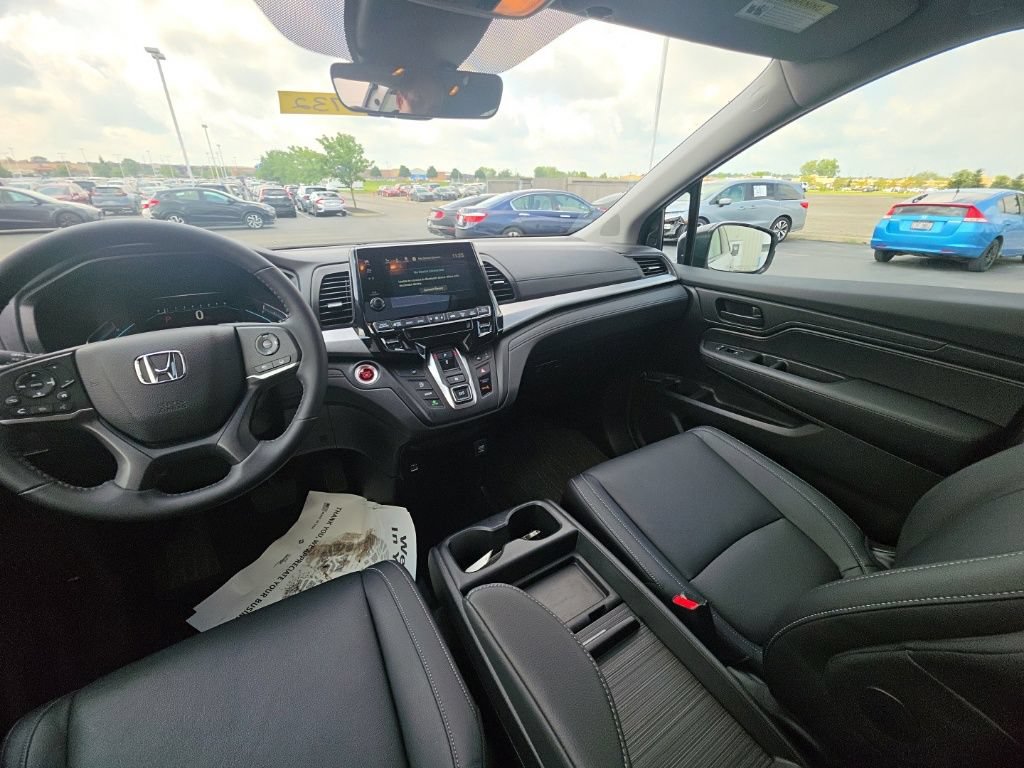 Certified 2024 Honda Odyssey EX-L image 25